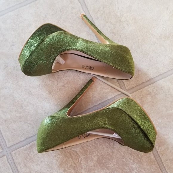 Sexy Green Shimmer Platform High Heels - Picture 3 of 5